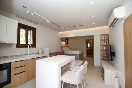 E3 - Elvira's Apartments Kalymnos